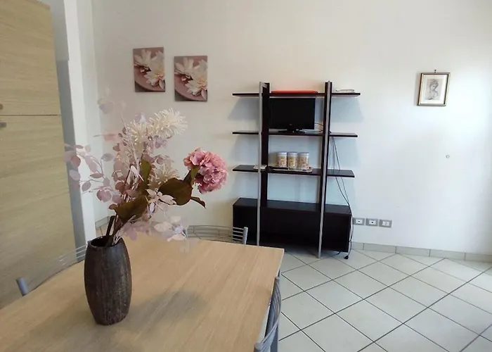 Cozy Flat With Patio Διαμέρισμα